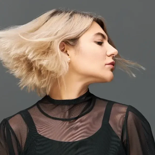 hairstyle long in front shorter in back