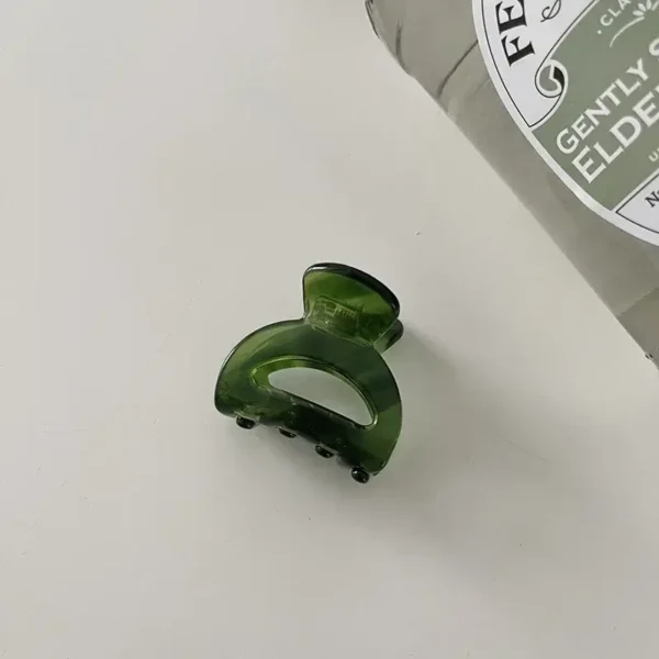 green hair clips