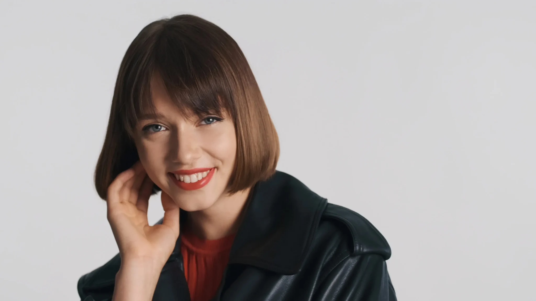 15+ Haircuts for Medium Hair Everyone's Talking About 2025 1 haircuts for medium hair